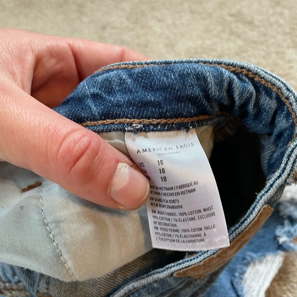 American eagle Jean shorts - Picture 3 of 3